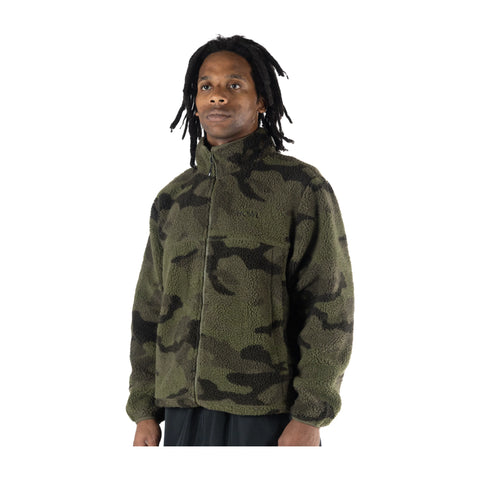 Howl Berber Fleece in Washed Camo – on model
