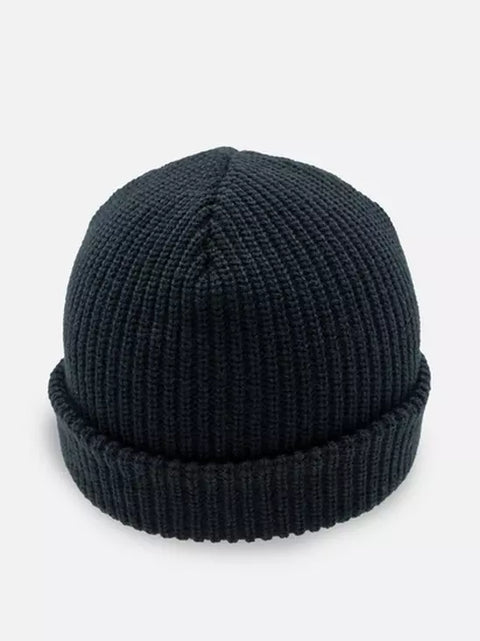 Line Dock Beanie 2024