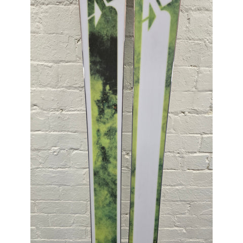 K2 Reckoner 102 Skis 2027 - Ex Demo