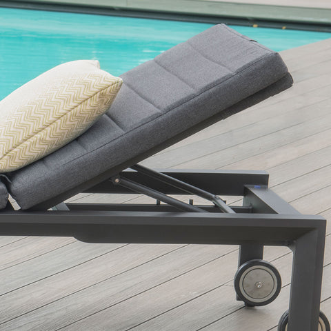 Maze Manhattan Sunlounger