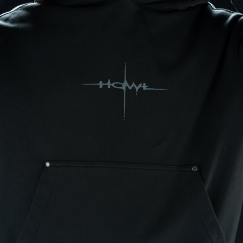 Howl Cropped Hoody in Washed Charcoal – detail