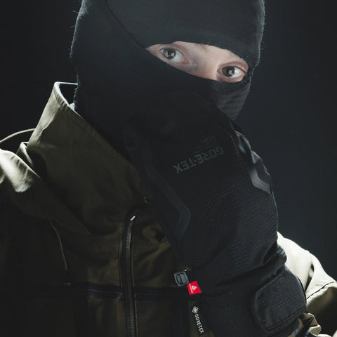Howl Taped Facemask in Black – worn